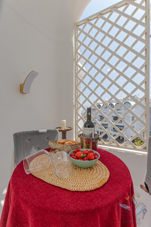 Apartment In Puerto Marina With Beautiful Views Of The Sea And The Boats Benalmádena Extérieur photo